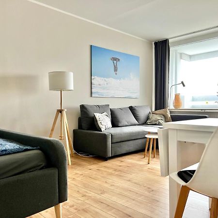 Weitblick Apartment Direkt Am Park Mit Kostenlosem Parkplatz 브레머하펜 외부 사진